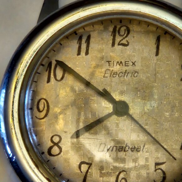 Vintage Timex Electric Dynabeat Watch (for repair) - Picture 11 of 14